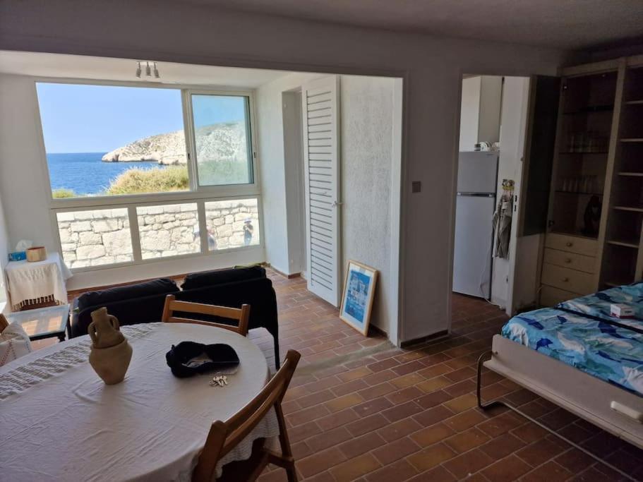 Une Parenthese Au Frioul Marseille Luaran gambar